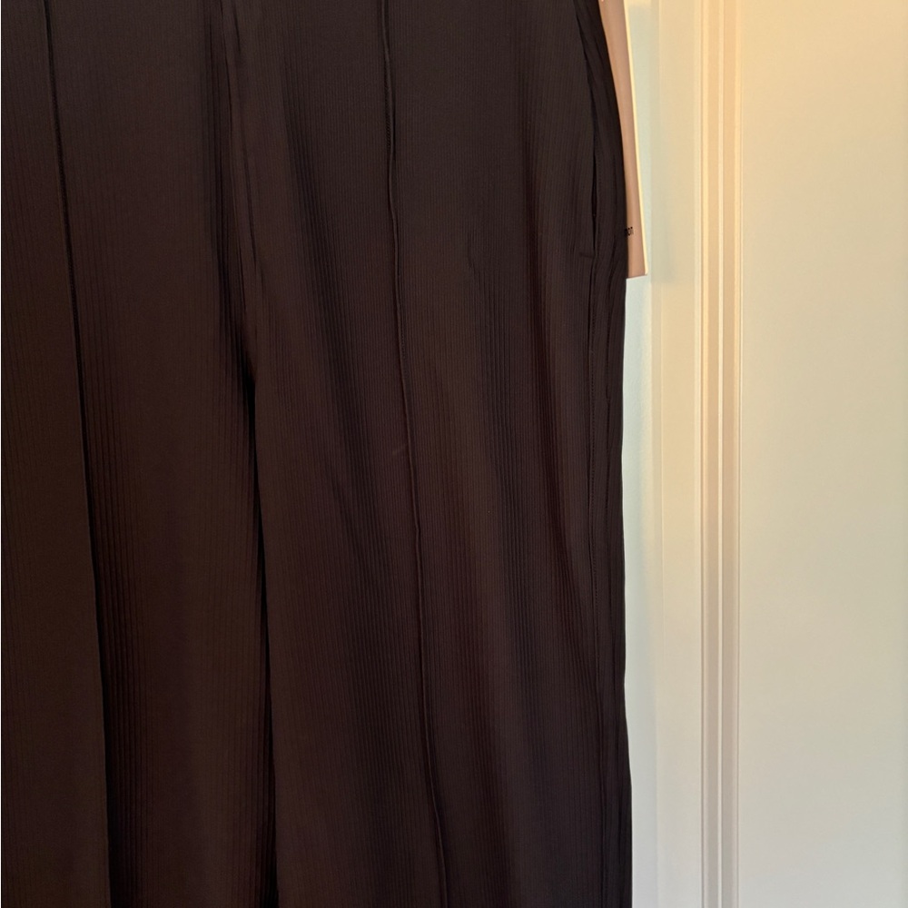 Lululemon Urban Strides Super High Rise Ribbed Casual Pants Black - Picture 6 of 7